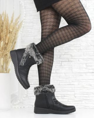 🖤Když chceš být vyšší, sebevědomější a pořád v pohodlí. Klínek je jasná volba 🖤👢 www.dnesobouvam.cz Kód: 6827B · · · · ·...